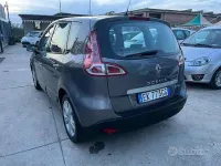 Usata Renault Scénic Luxe 130 CV (95 kW) 2011 Monovolume