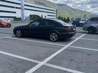 Usata Mercedes E220 150 CV (110 kW) 2004 Nero Berlina
