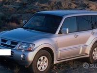 Usata Mitsubishi Pajero 160 CV (117 kW) 2005 Grigio SUV