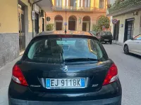 Usata Peugeot 207 68 CV (50 kW) 2011 Nero Berlina