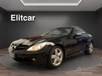 Usata Mercedes SLK200 163 CV (119 kW) 2005 Nero Cabrio