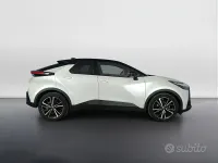 Usata Toyota C-HR Lounge 198 CV (145 kW) 2024 Bianco SUV