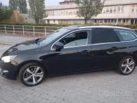 Usata Peugeot 308 120 CV (88 kW) 2016 Nero Station wagon