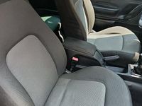 Begagnad VW New Beetle 105 HK (77 kW) 2007 Svart Halvkombi