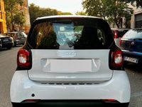 Usata Smart ForTwo Coupé 61 CV (44 kW) 2017 Utilitaria