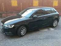 Usado Audi A3 125 CV (91 kW) 2016 Negro Familiar
