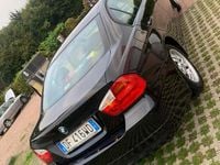 Usata BMW 318 90 CV (66 kW) 2007 Nero Berlina