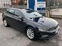 Usata VW Passat Business 122 CV (89 kW) 2021 Nero Station wagon