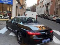Usata Mercedes E220 194 CV (142 kW) 2019 Nero metallizzato Cabrio