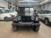 Usata Jeep Wrangler Sport 177 CV (130 kW) 1999 Nero SUV