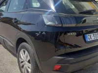Usata Peugeot 3008 Active 131 CV (96 kW) 2022 Nero SUV