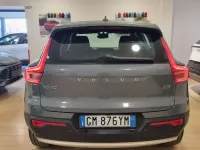 Usata Volvo XC40 Core 163 CV (119 kW) 2023 Grigio SUV