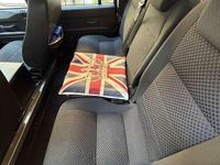 Usata Land Rover Defender SE 122 CV (89 kW) 2014 Station wagon