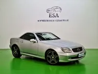 Usata Mercedes SLK230 197 CV (144 kW) 2000 Argento Cabrio