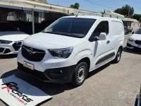 Usata Opel Combo 102 CV (75 kW) 2021 Bianco Monovolume
