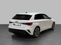 Usata Audi A3 S-Line 150 CV (110 kW) 2025 Bianco ghiacciaio metallizzato Berlina