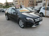 Usata Mercedes GLA200 136 CV (100 kW) 2017 Nero SUV
