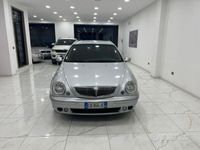 usata Lancia Lybra 1.9 Turbodiesel JTD sw