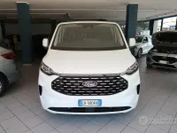 Usata Ford Tourneo Custom Titanium 136 CV (100 kW) 2024 Bianco Furgone