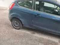 Begagnad Ford Fiesta 97 HK (71 kW) 2009 Blå Sedan