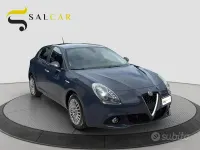 Usata Alfa Romeo Giulietta 120 CV (88 kW) 2018 Blu Utilitaria