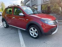 Brugt Dacia Sandero Stepway 90 HK (66 kW) 2010 Rød Sedan