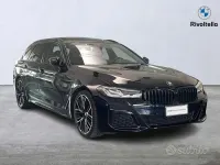 Usata BMW 520 M Sport 190 CV (139 kW) 2022 Nero Station wagon