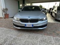 Usata BMW 530e Luxury Line 184 CV (135 kW) 2019 Argento Berlina