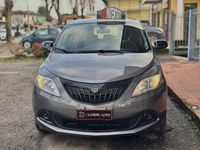 Usata Lancia Ypsilon Silver 69 CV (50 kW) 2024 Grigio Utilitaria