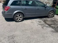 Usata Opel Astra 90 CV (66 kW) 2005 Grigio Station wagon