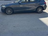 Usata BMW 118 150 CV (110 kW) 2015 Grigio Utilitaria