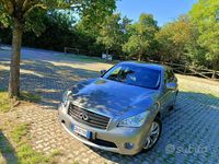 Usata Infiniti M30 Premium 238 CV (175 kW) 2013 Grigio Coupé