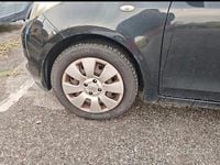 Usata Toyota Yaris 87 CV (63 kW) 2006 Nero Berlina