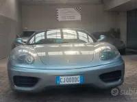 Usata Ferrari 360 400 CV (294 kW) 2003 Grigio Cabrio