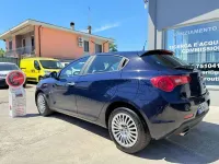 Usata Alfa Romeo Giulietta Business 120 CV (88 kW) 2018 Blu/azzurro Utilitaria