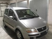 Usata Fiat Idea 70 CV (51 kW) 2005 Grigio Monovolume