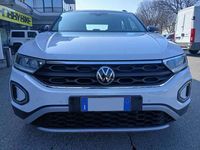 Usata VW T-Roc Life 150 CV (110 kW) 2022 Bianco puro SUV
