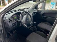 usata Ford Fiesta 1.4 TDCI 68 cv NEOPATENTATI