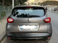 Usata Renault Captur Zen 90 CV (66 kW) 2016 Grigio SUV