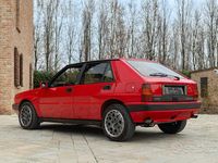 Usata Lancia Delta 197 CV (144 kW) 1989 Rosso Utilitaria