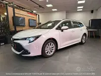 Nuova Toyota Corolla Active 195 CV (143 kW) 2026 Bianco Station wagon