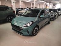 Usata Hyundai i10 63 CV (46 kW) 2025 Mangrove green Utilitaria