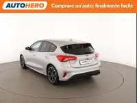 Usata Ford Focus ST-Line X 155 CV (114 kW) 2021 Argento Berlina