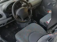 Usata Nissan Micra 54 CV (39 kW) 1999 Grigio Utilitaria