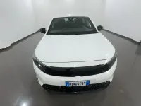 Usata Opel Corsa S 100 CV (73 kW) 2025 Bianco pastello Utilitaria