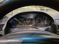Usata Mercedes SL300 231 CV (169 kW) 1993 Argento Cabrio