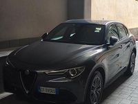 Usata Alfa Romeo Stelvio 160 CV (117 kW) 2021 Grigio SUV