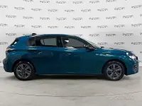 Usata Peugeot 308 Active 131 CV (96 kW) 2024 Blu/azzurro Berlina