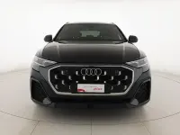 Usata Audi Q8 S-Line 286 CV (210 kW) 2024 Blu waitomo metallizzato SUV