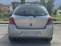 Usata Toyota Yaris Sol 90 CV (66 kW) 2008 Grigio Utilitaria